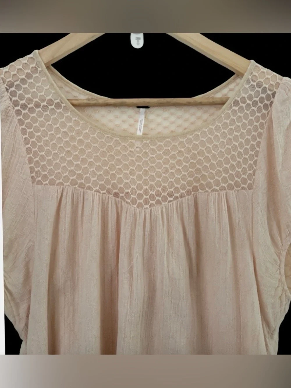 Free People blush peach crochet yoke puff slv tp WM S boho peasant babydoll